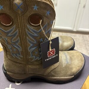 Twisted X Women 10M Distressed All Around Barn Boot - Round Toe - WAB0004